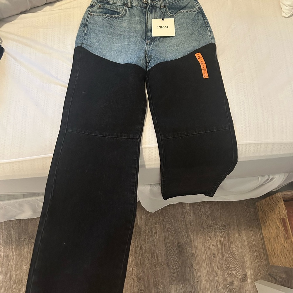 PIRAL Two-Tone Blue and Black Wide-Leg Jeans - Picture 3 of 4